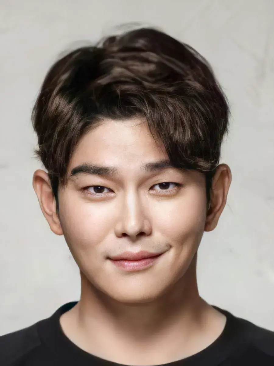 بیوگرافی Yoon Kyun Sang
