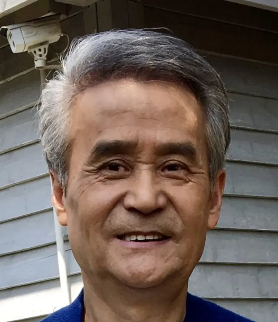 بیوگرافی Cheng Guo Dong