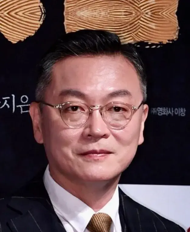 بیوگرافی Kim Eui Sung