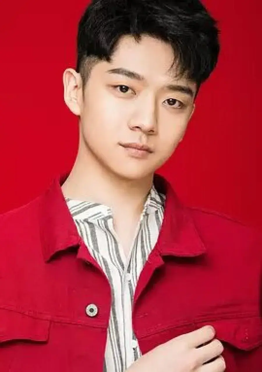 بیوگرافی Xu Zi Li