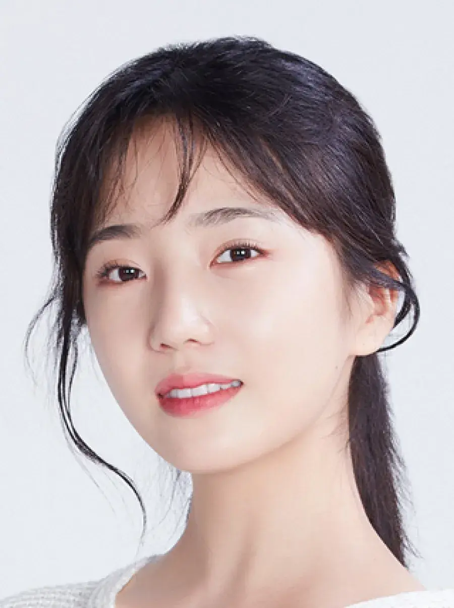 بیوگرافی Lee Ji Eun