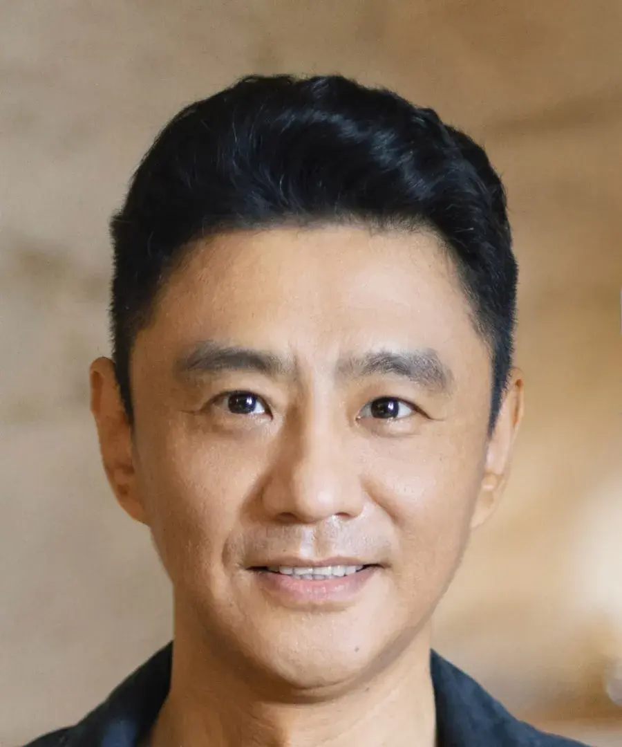 بیوگرافی Yang Shu Feng