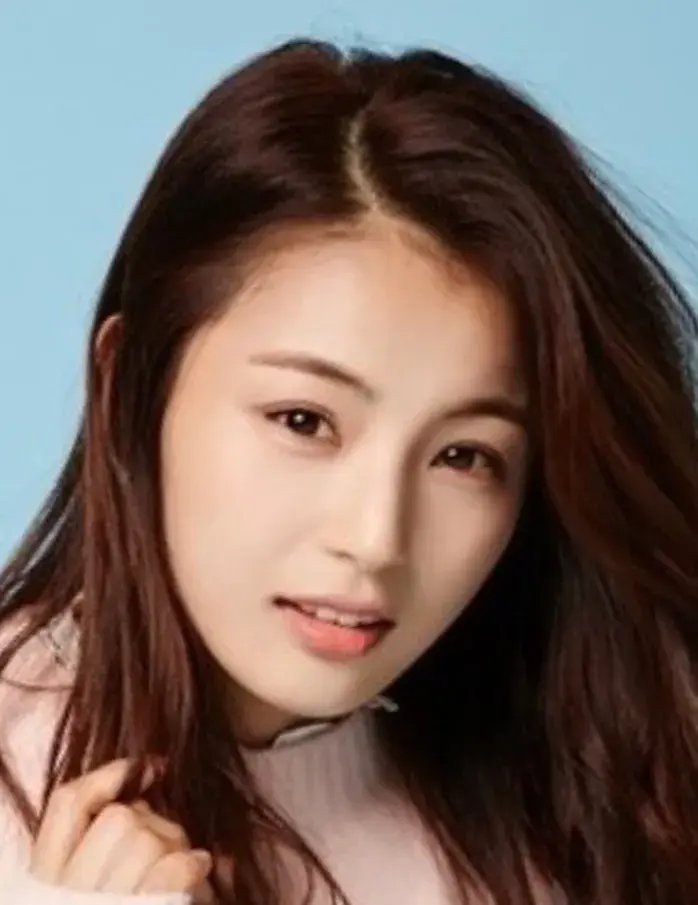 بیوگرافی Choi Yoo Ra
