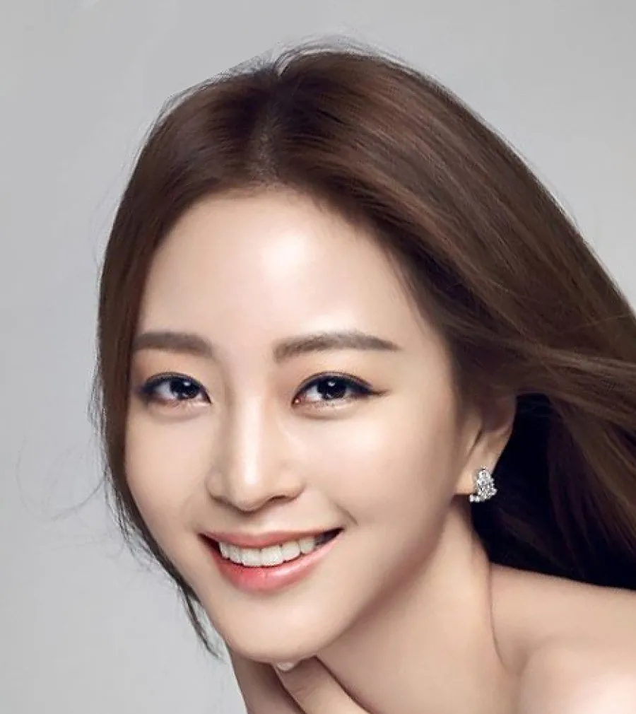 Kim Ye Seul Yi