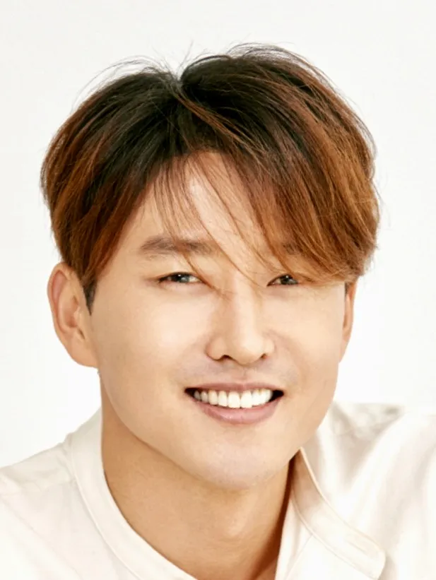 Hyun Woo Sung