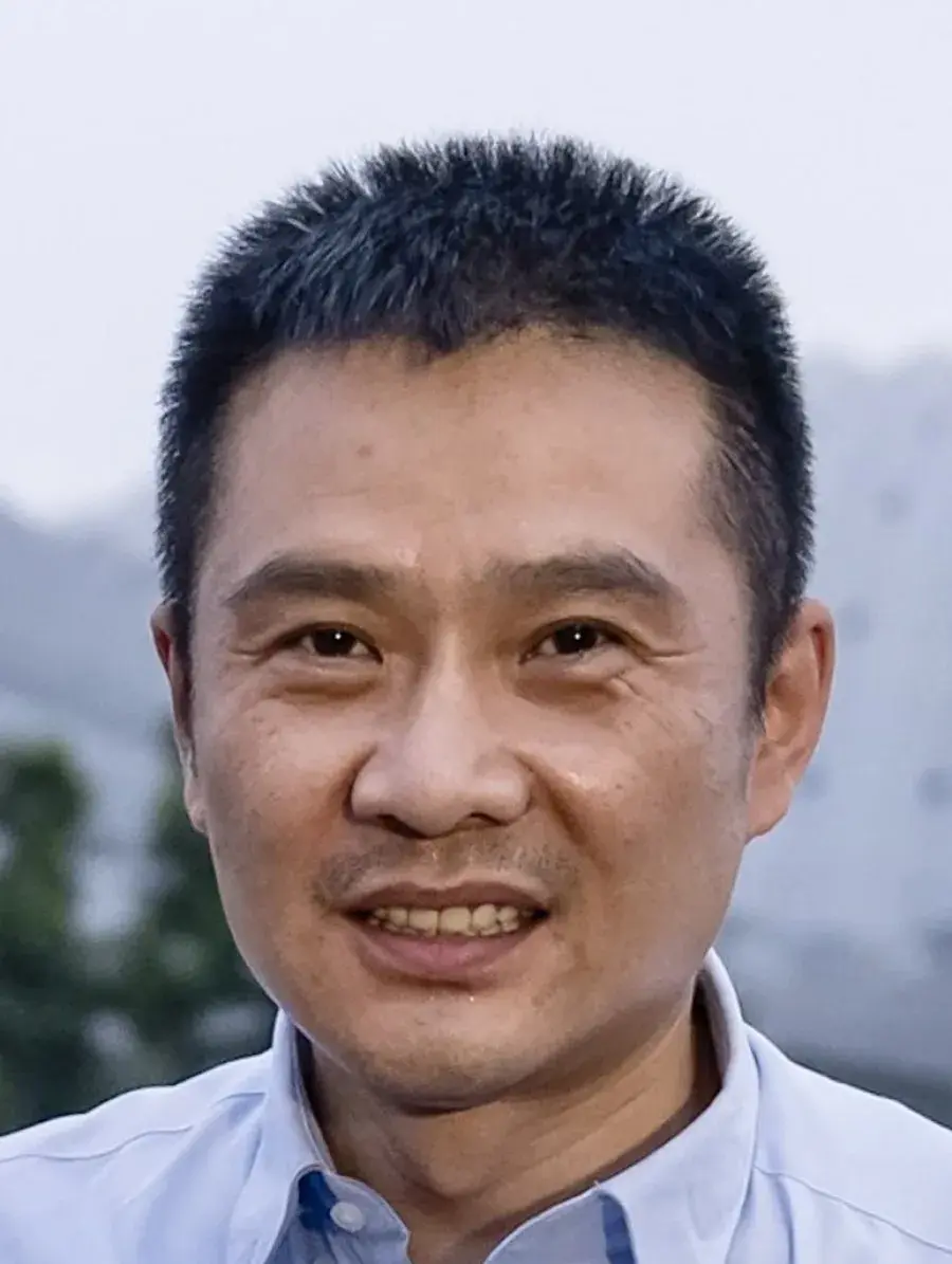 بیوگرافی Ren Shuai