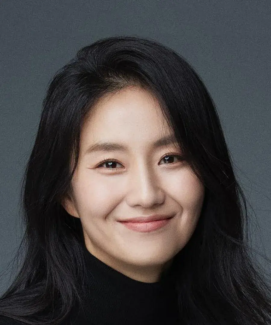 بیوگرافی Kim So Jin