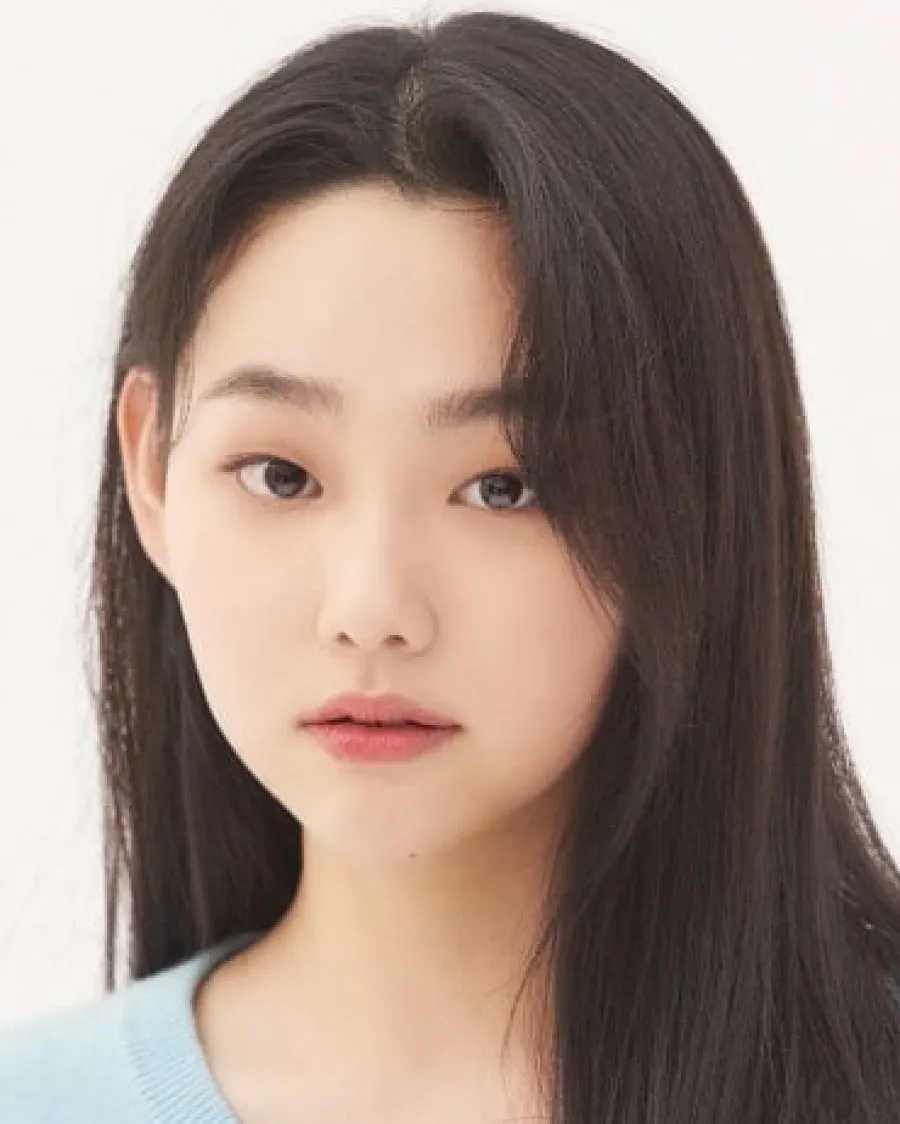 Kang Mi Na