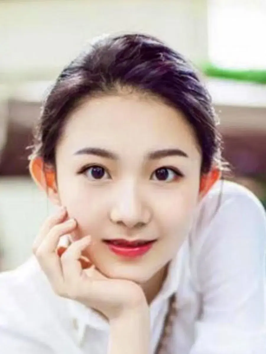 بیوگرافی Jin Le