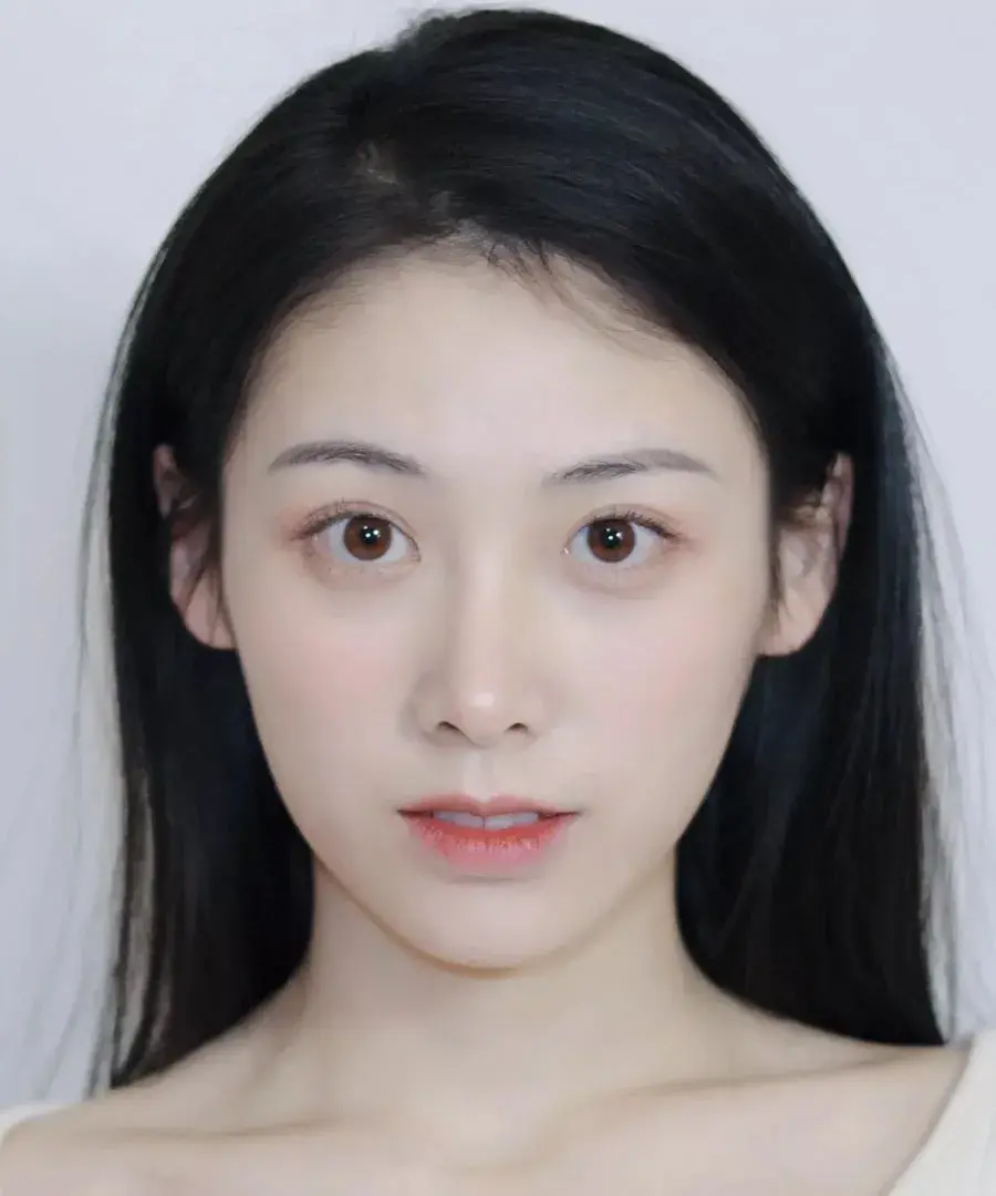 بیوگرافی Zhong Xiao Qi