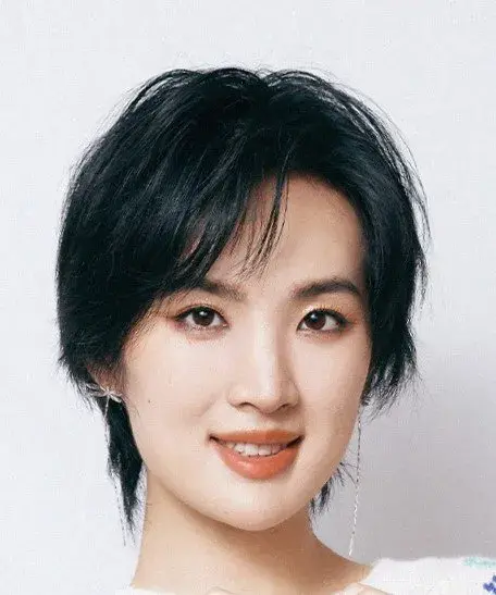 بیوگرافی Yao Si Wei
