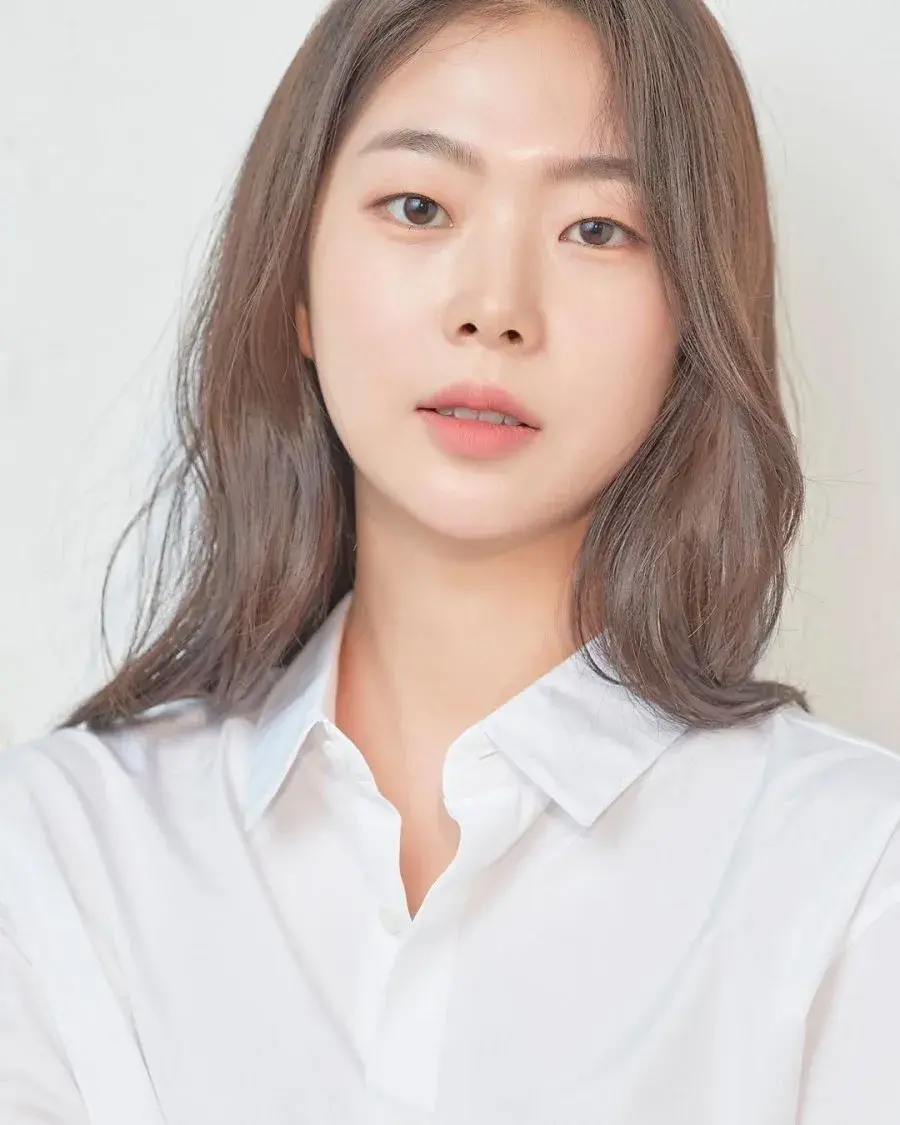 بیوگرافی Kim Yae Lim