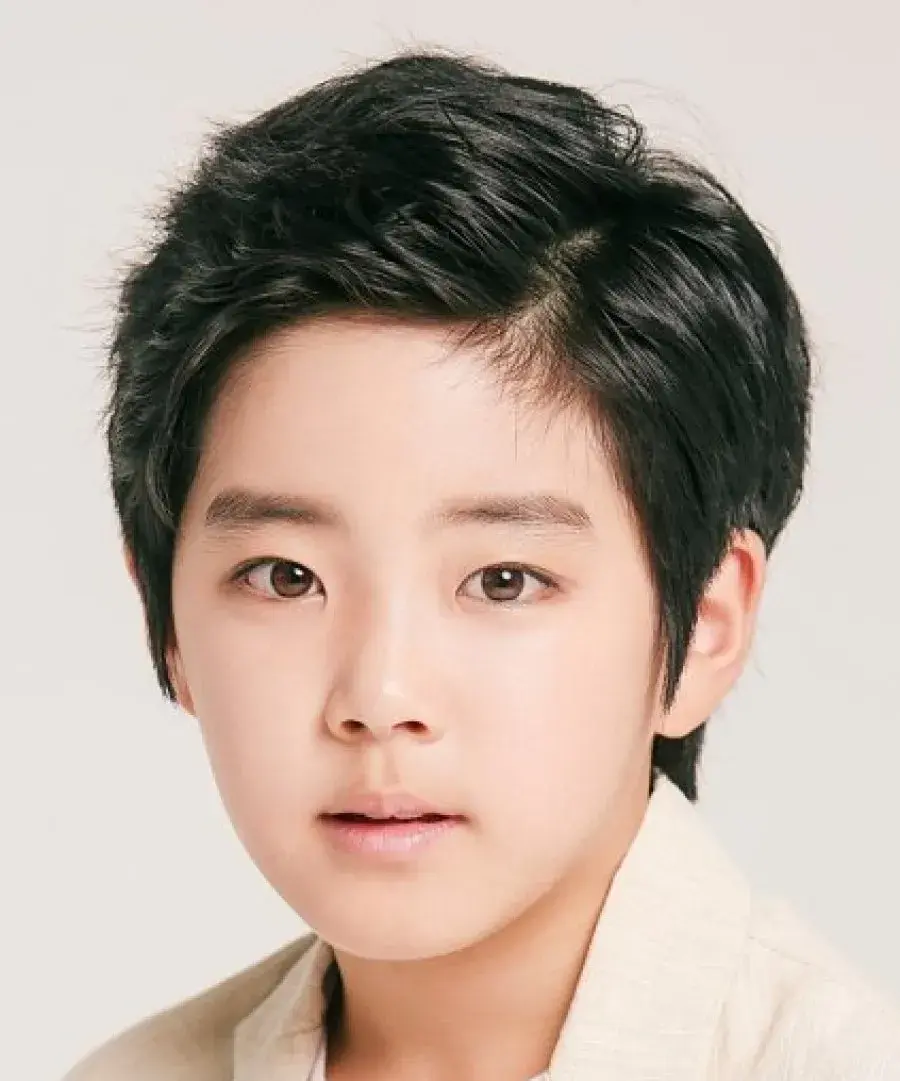 بیوگرافی Choi Seung Hoon
