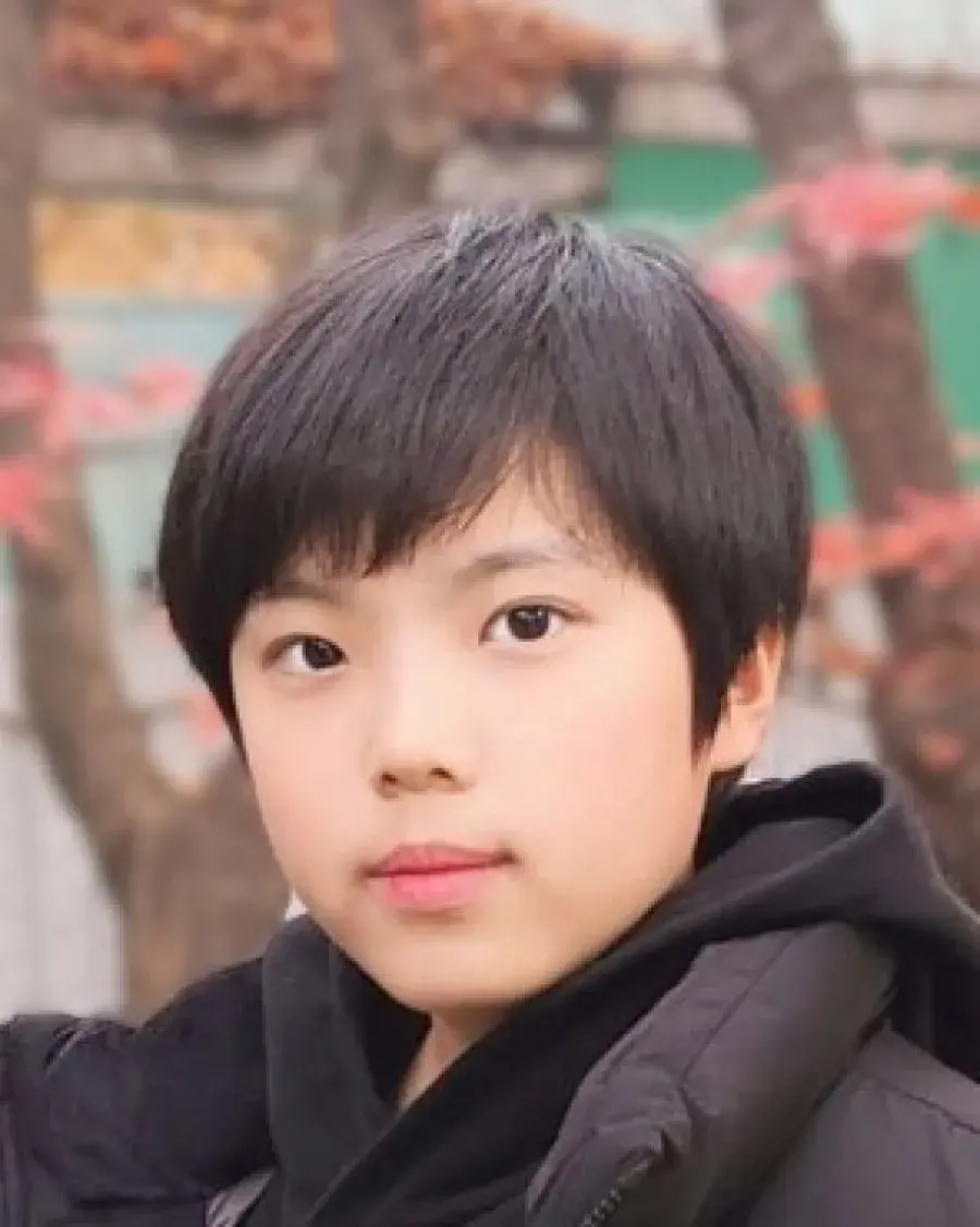 بیوگرافی Jo Yi Hyun