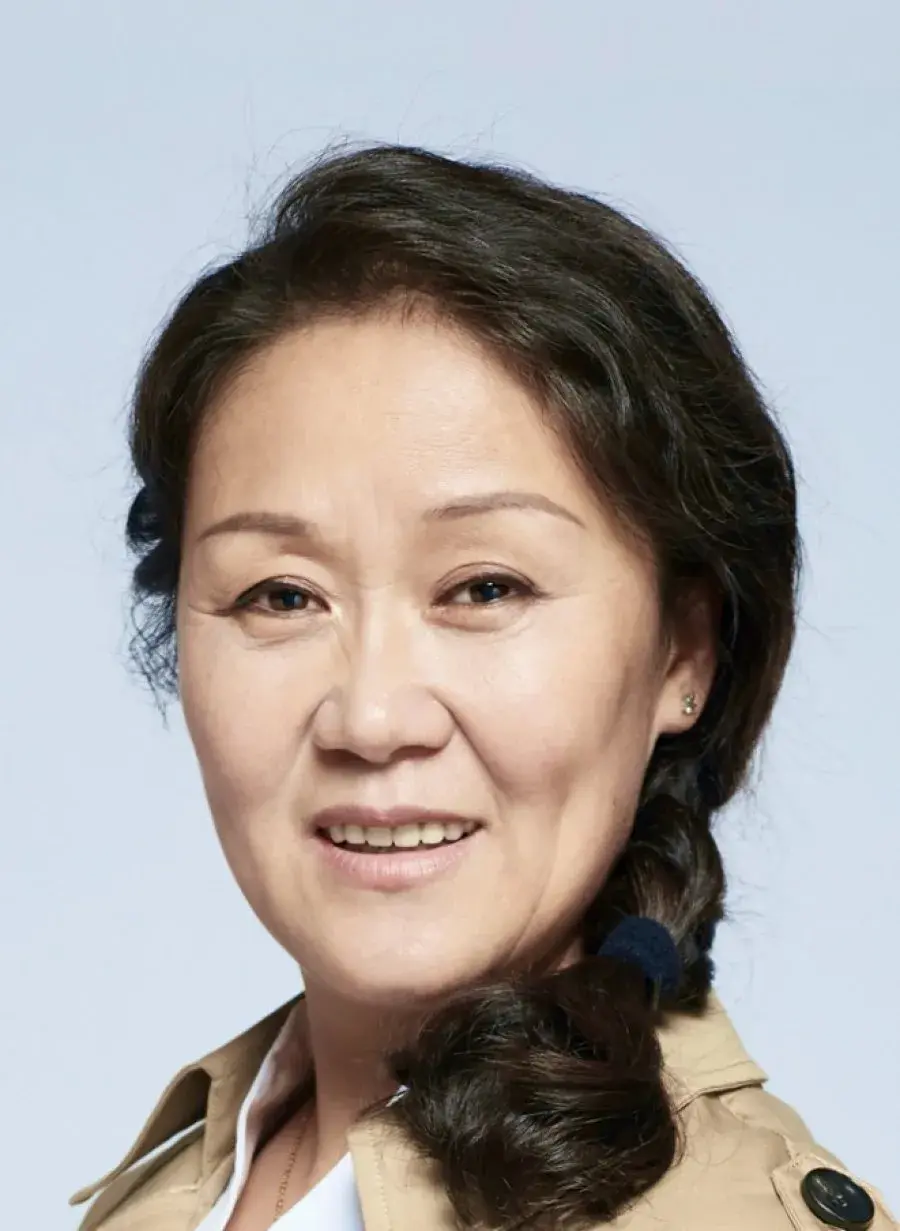 بیوگرافی Zhang Ai Yue