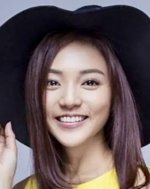 بیوگرافی Yin  Yu Hang