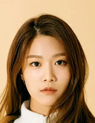 بیوگرافی Lee Joo Woo