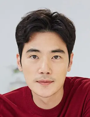 Kim Kang Woo
