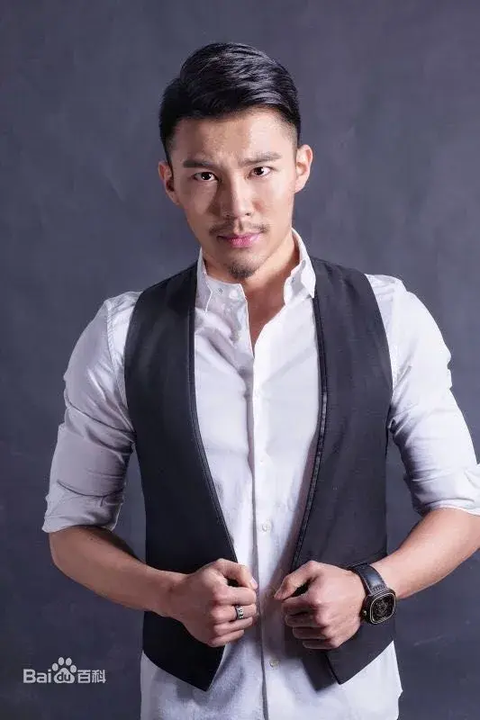 بیوگرافی Liu Yang