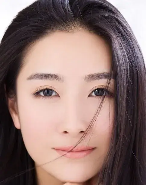 بیوگرافی Tao Xin Ran