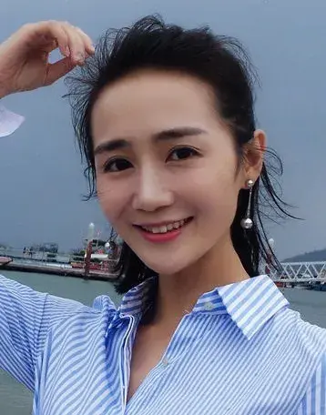 بیوگرافی Huang Yang Yang