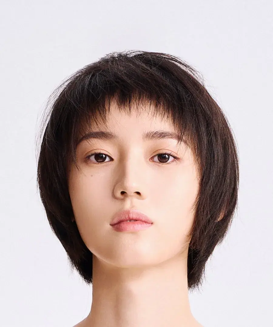 بیوگرافی Hou Jia Yin