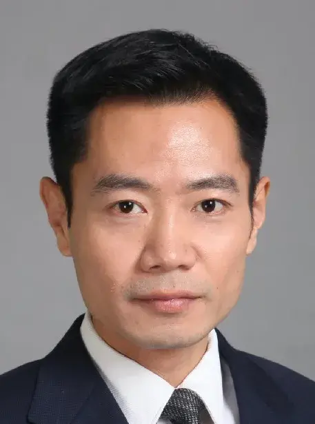 بیوگرافی He Qiang