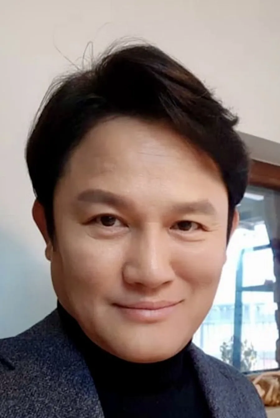 Kang Sung Jin
