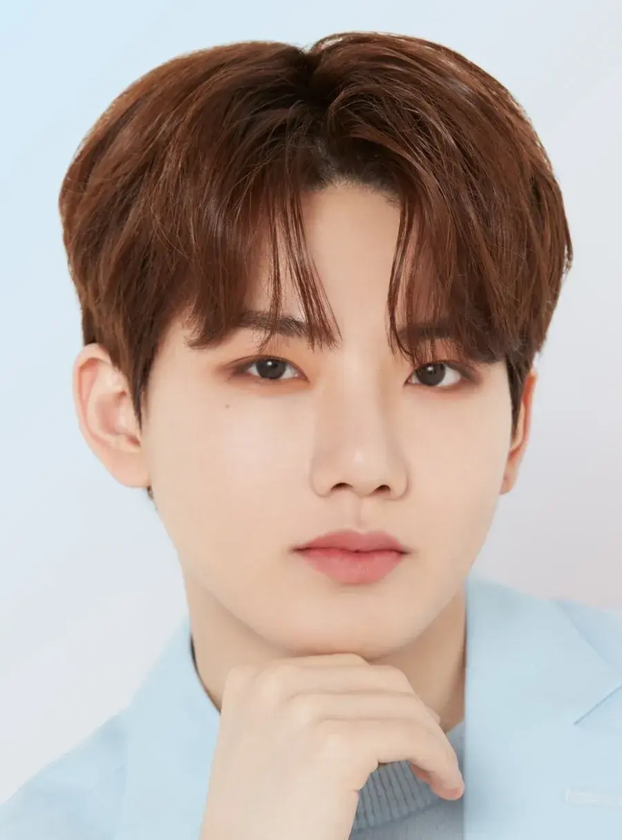 بیوگرافی Kim Jun Kyu