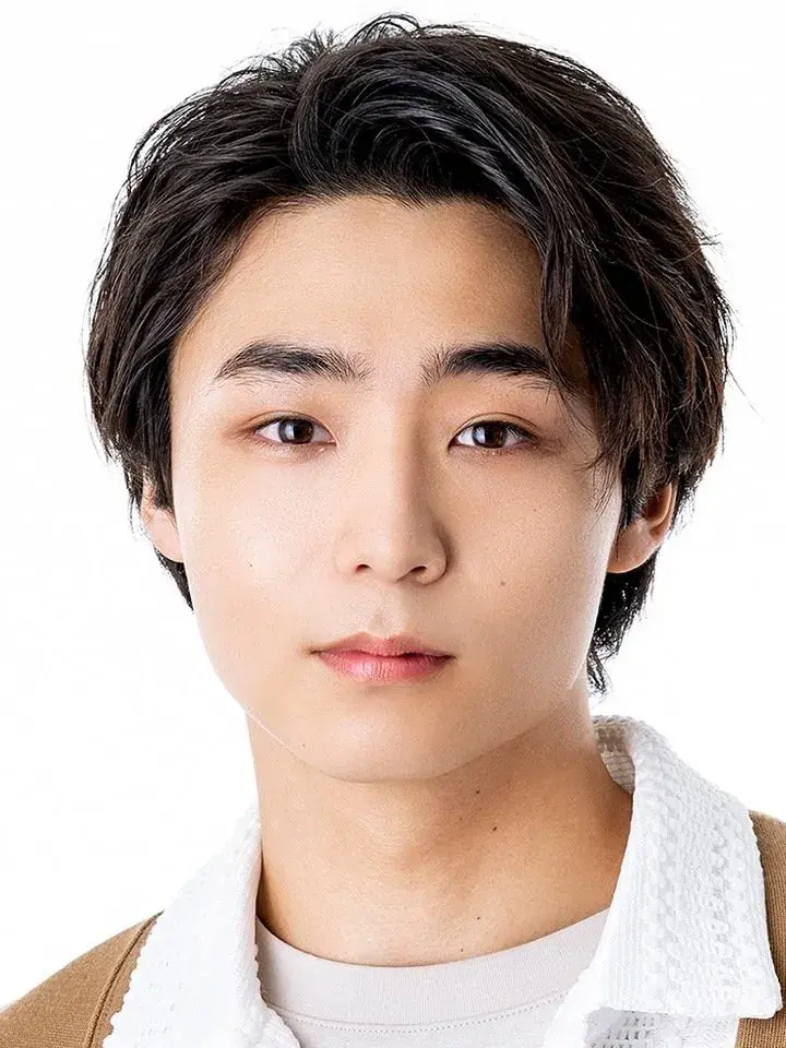بیوگرافی Hachimura Rintaro