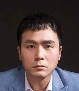 بیوگرافی Tao Zheng Dong