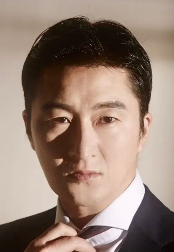 بیوگرافی Kim Joon Won