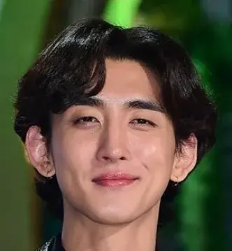 بیوگرافی Choi Jung Hoon