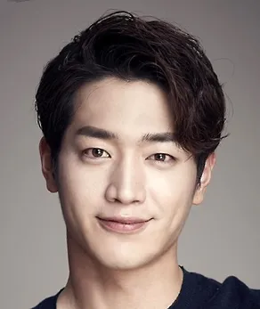 Lee Seung Hwan