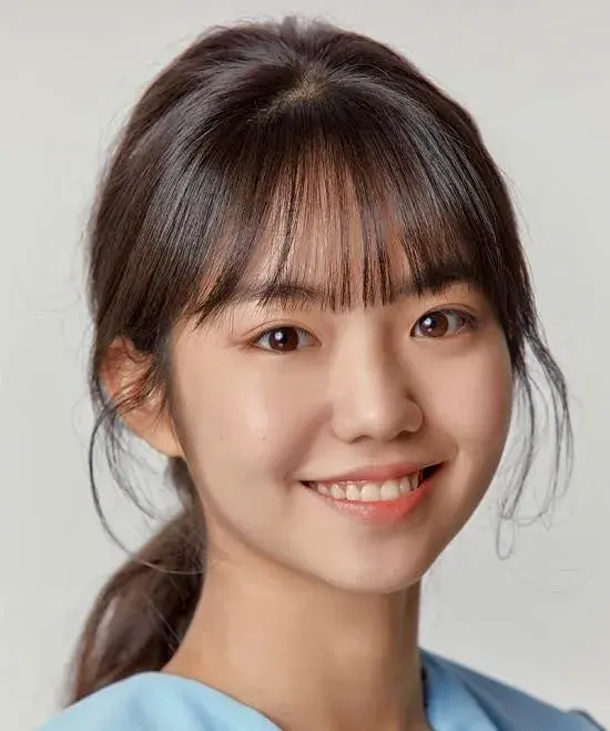 بیوگرافی Park Seo Yeon