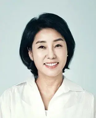 بیوگرافی Yang Geum Suk