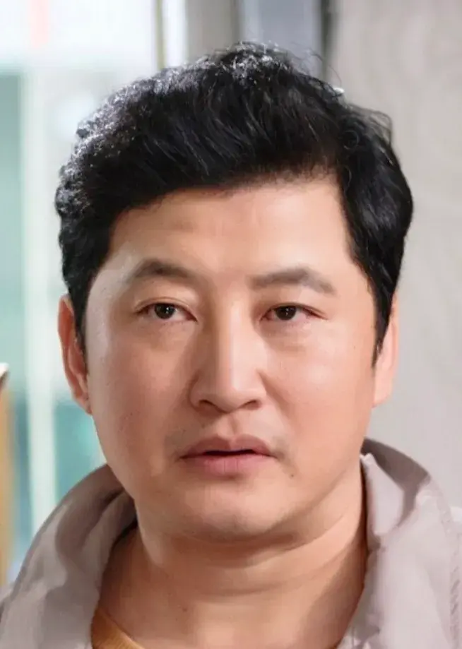 بیوگرافی Park Jin Woo