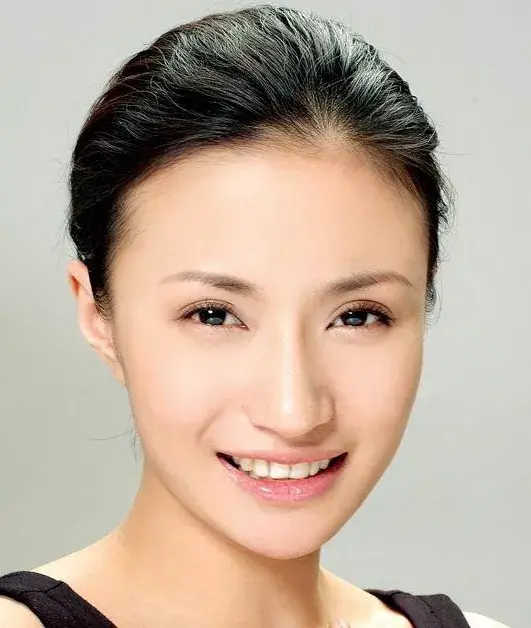 بیوگرافی Wan Mei Xi