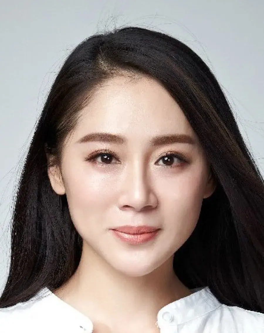 بیوگرافی Zhang Xin Ning