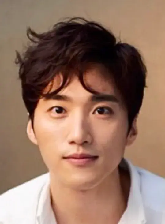 بیوگرافی Jang Won