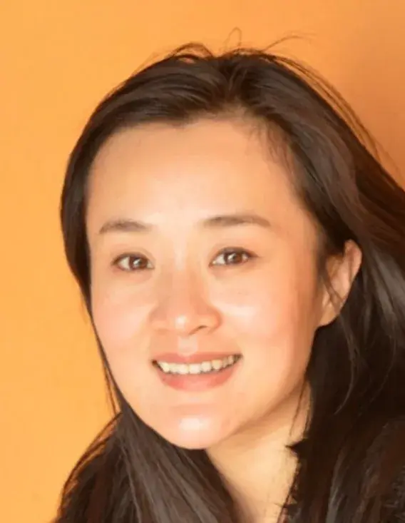 بیوگرافی Li Jing Xiu