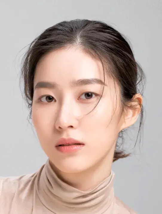 بیوگرافی Lee Eun Bi