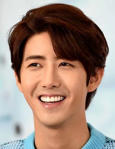 Hwang Kwang Hee