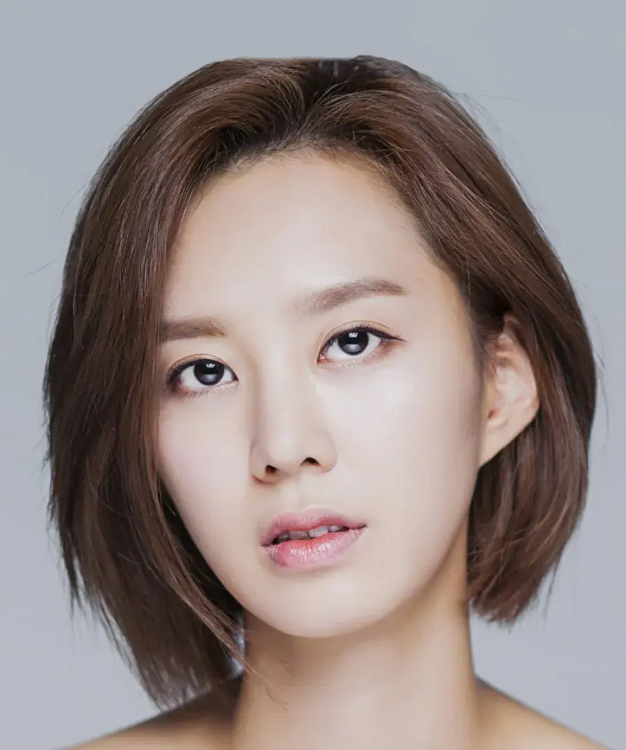 بیوگرافی Ji So Yeon
