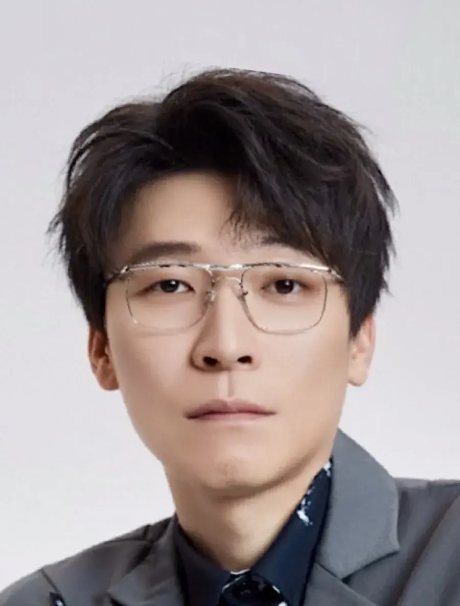 بیوگرافی Wang Xiao Kun