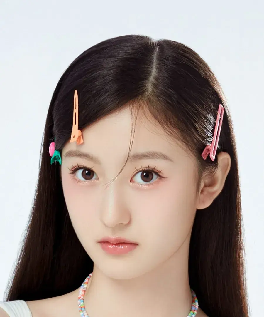 بیوگرافی Pei Jia Xin