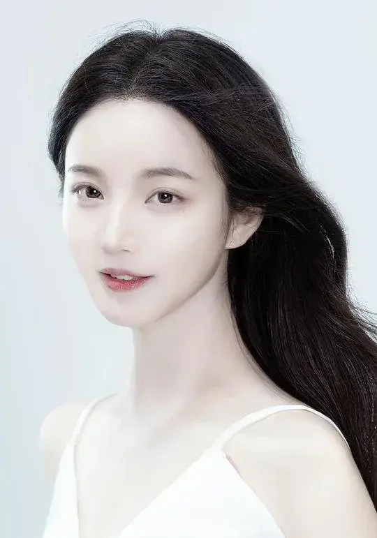 بیوگرافی Luo Yu Tian