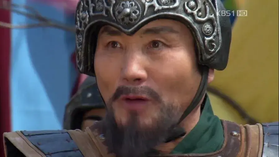 بیوگرافی Kim Shi Won