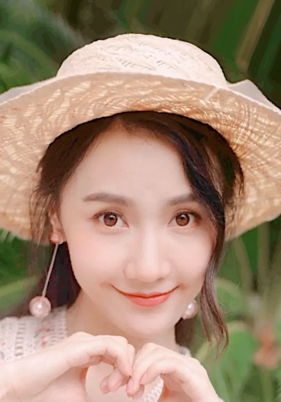 بیوگرافی Wang Ya Jing