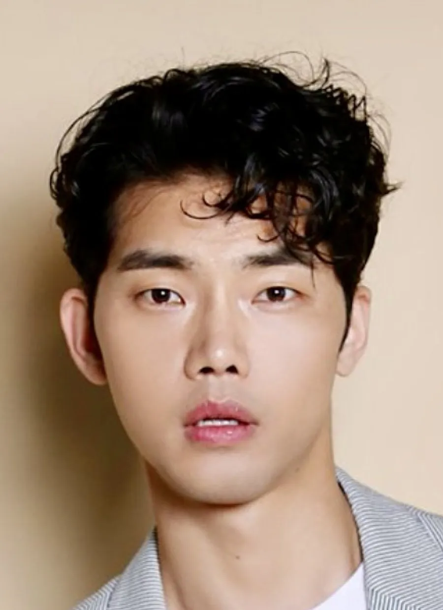 Park Geun Won